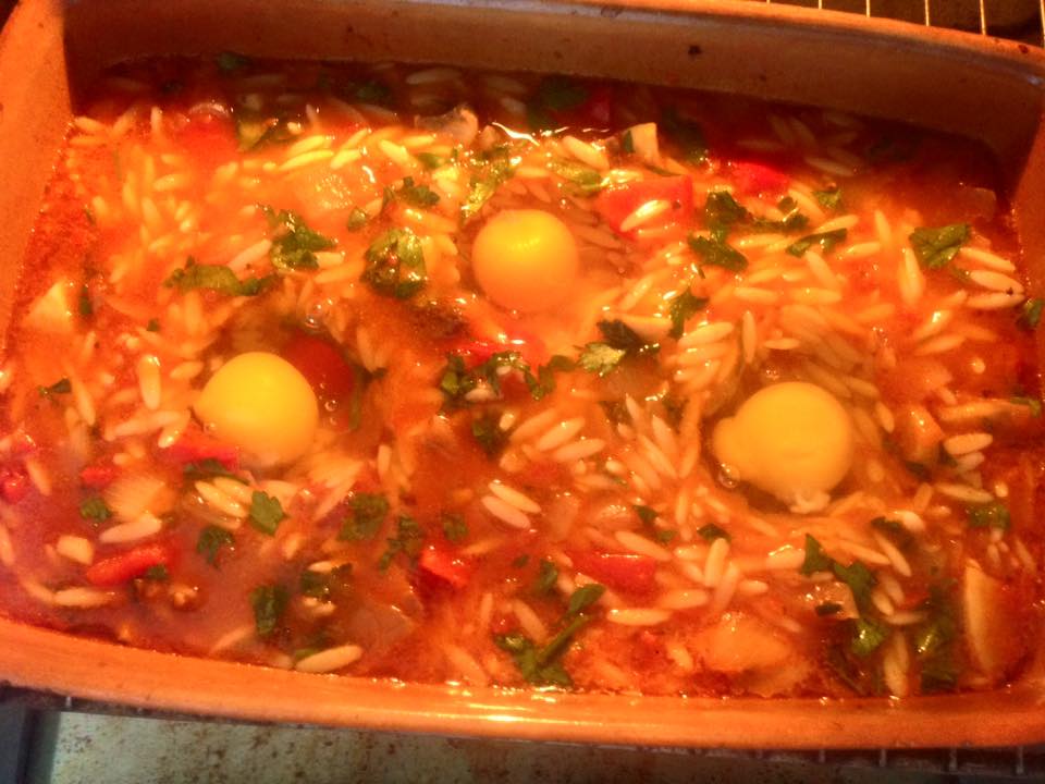 κριθαρακι με αυγα