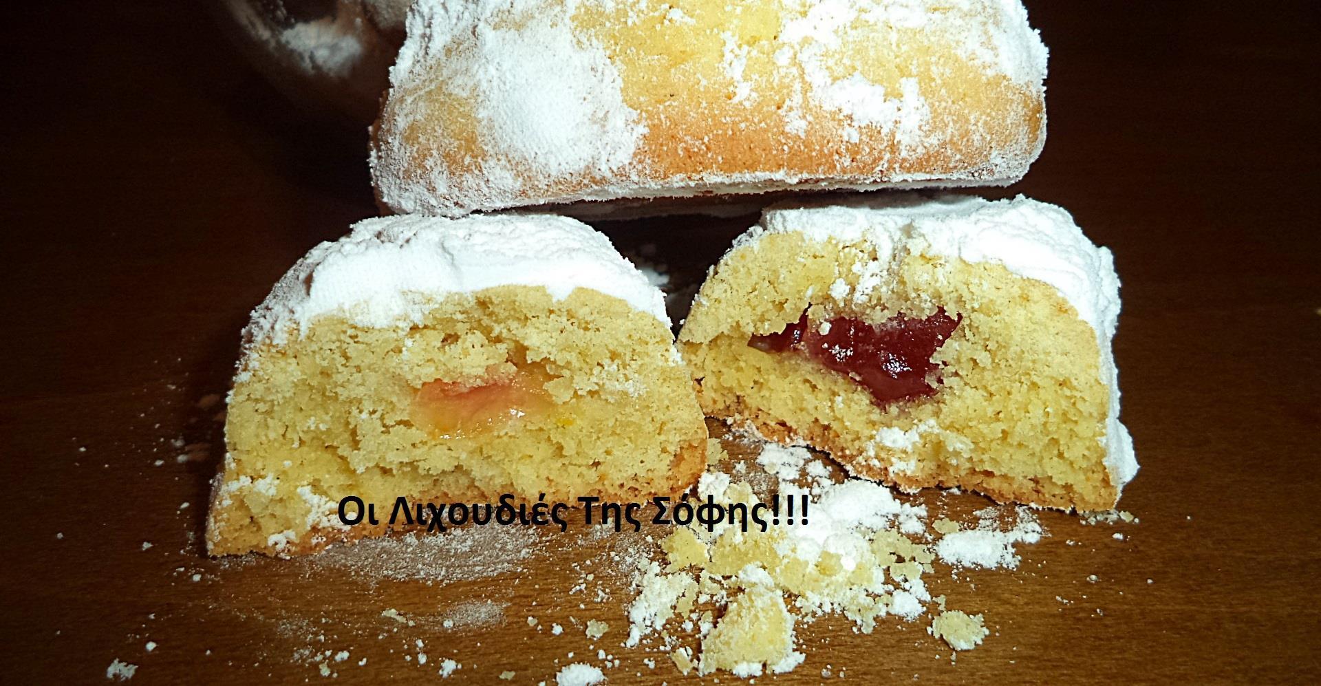 Κουλουράκια αφράτα και τριφτά από τη Σόφη Τσιώπου