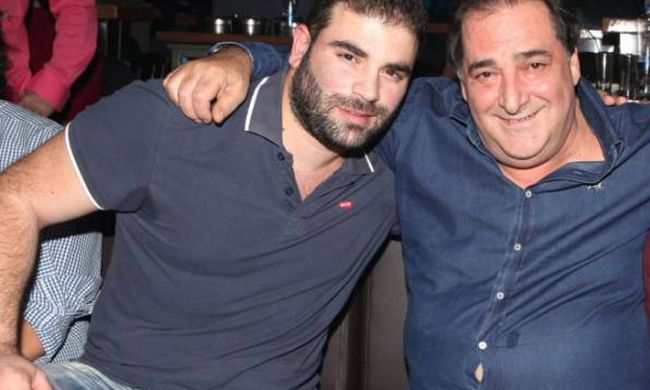 Το αντίο των Ελλήνων καλλιτεχνών στον Παντελή Παντελίδη Το αντίο των Ελλήνων καλλιτεχνών στον Παντελή Παντελίδη