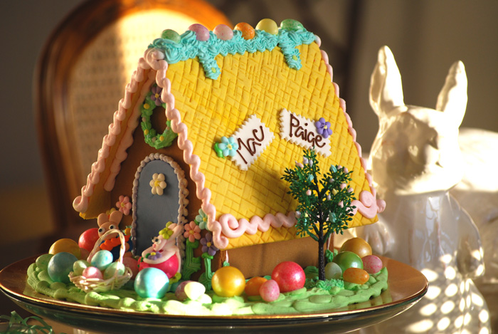easter-gingerbread-house-names-3-the-solvang-bakery-700-blog