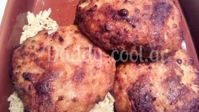 Ζουμέρα μπιφτέκια κοτόπουλο και ρυζάκι με κάρυ