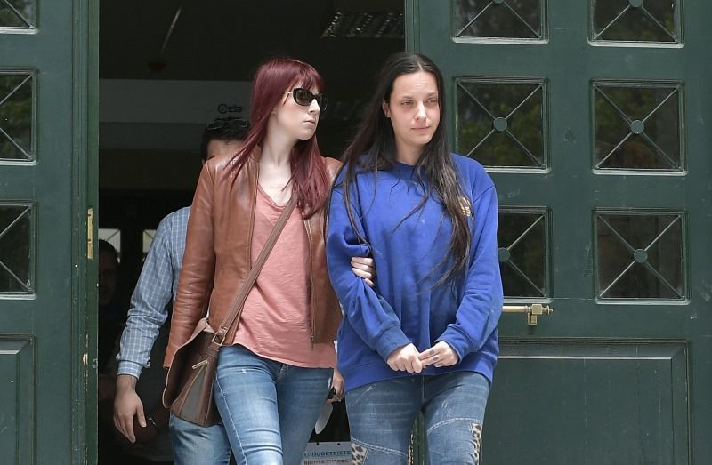 συνελαβαν τους γονεις