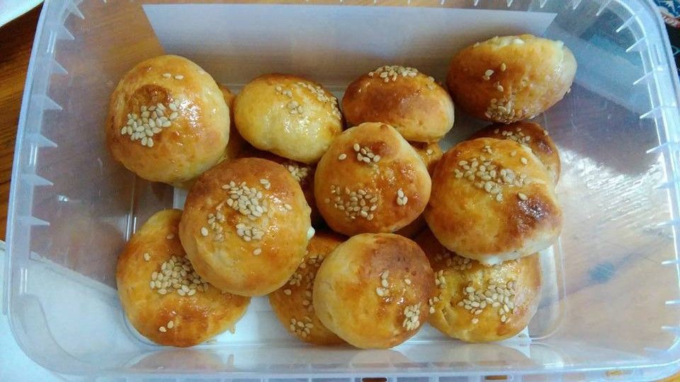 Τυροπιτακια παραλιας! Τυροπιτακια παραλιας!