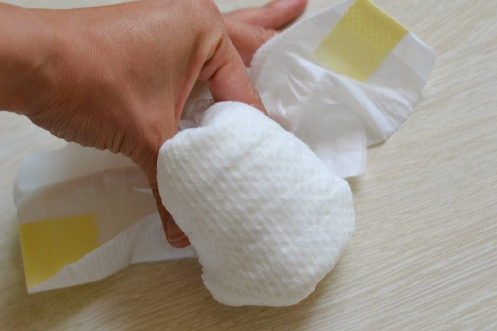 making a diaper sheep head