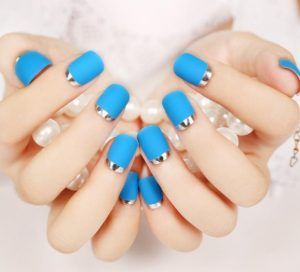 20-ekpliktika-mple-manikiour1_