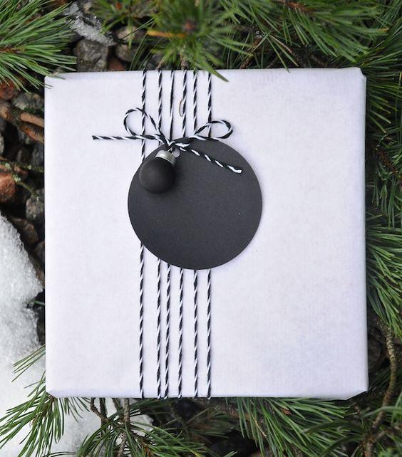 Ασπρόμαυρη διακόσμηση Χριστουγέννων!