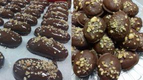 Σοκολατένια μελομακάρονα : Συνταγή για μελομακάρονα με σοκολάτα