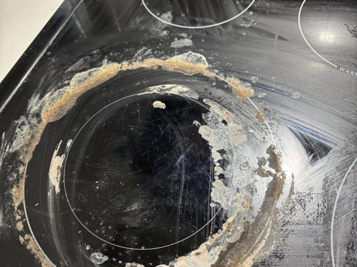 Πως να καθαρίσετε  όλες τις συσκευές της κουζίνα σας