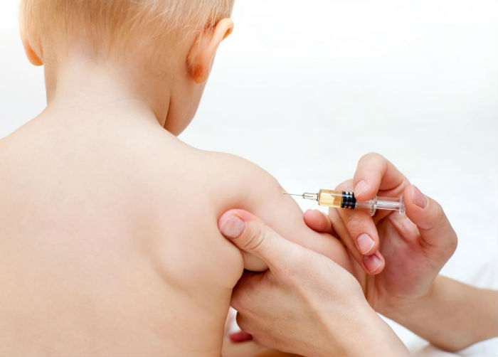 Stop στην εξαγωγή πέντε παιδικών εμβολίων