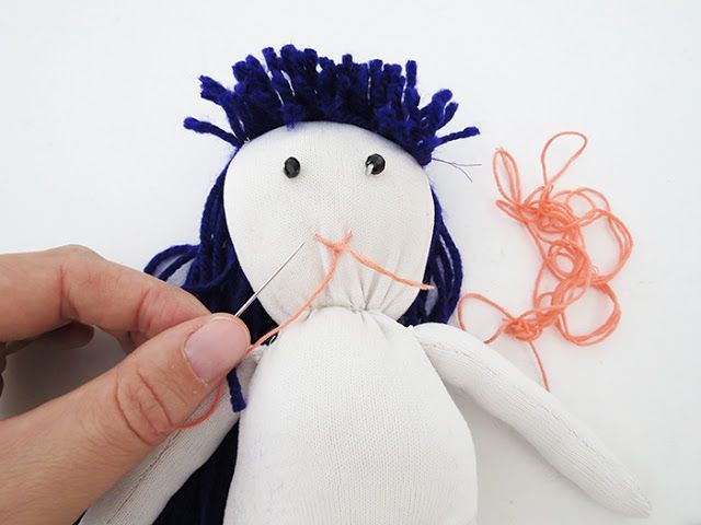 ftiaxe-me-kaltses-mia-omorfi-koukla10_