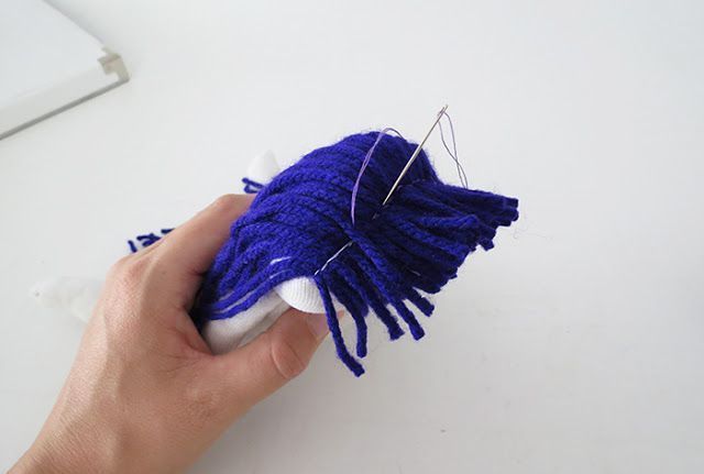 ftiaxe-me-kaltses-mia-omorfi-koukla9_