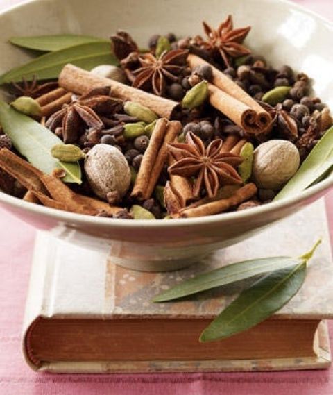 christougenniatikes-diakosmisis-me-sticks-kanelas3_