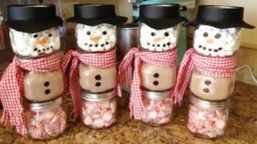 Χριστουγεννιάτικοι χιονάνθρωποι από βαζάκια  μπαχαρικών