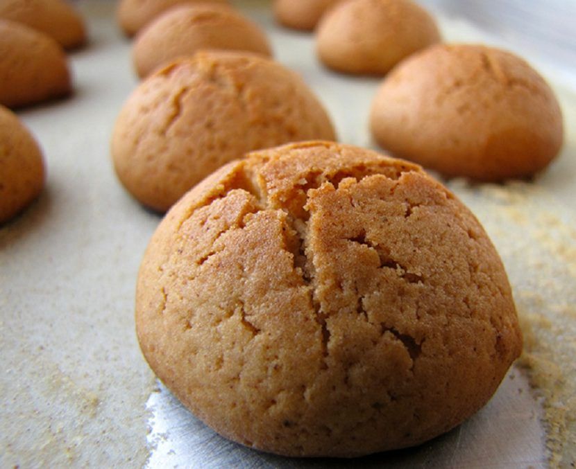 Νηστίσιμα Μπισκοτάκια με 3 υλικά (vegan) Νηστίσιμα Μπισκοτάκια με 3 υλικά (vegan)