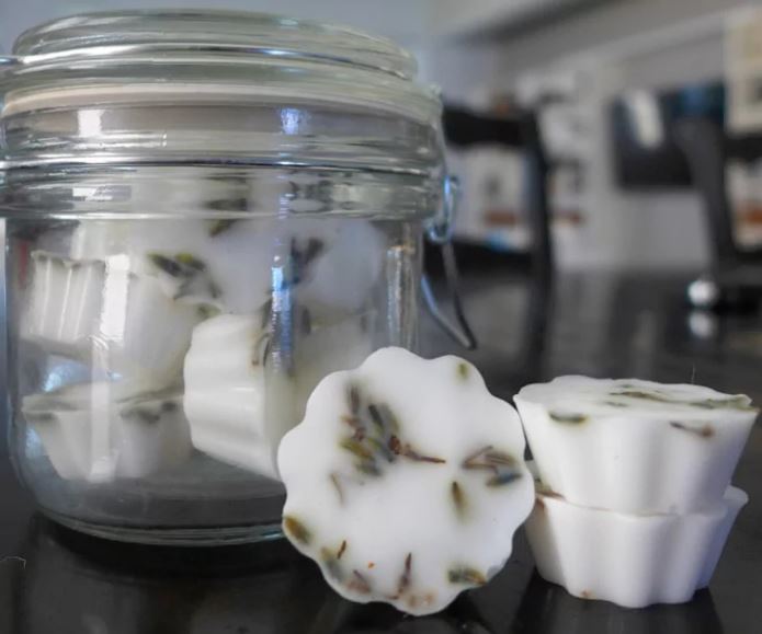 kataskeves-me-apla-antikimena10_