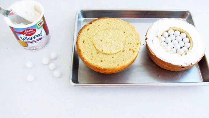 kik-liomenos-chionanthropos6_