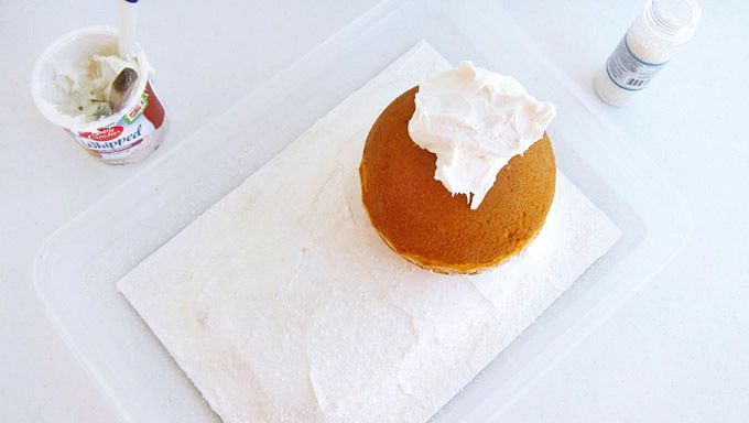 kik-liomenos-chionanthropos9_