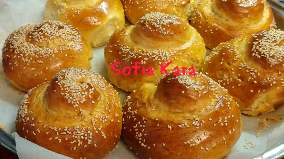 nistisima-tsourekia-sofia-kara1