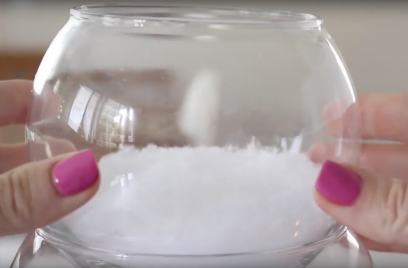 chionanthropos-apo-giales5__