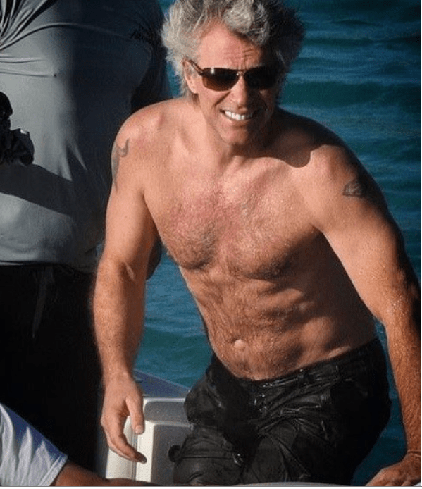 Ο Jon Bon Jovi στα 57 του χρόνια είναι αγνώριστος! Δείτε τον