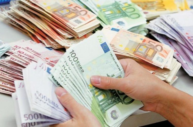 Αύξηση μισθών μέχρι και 30% το 2024 3 λεφτα