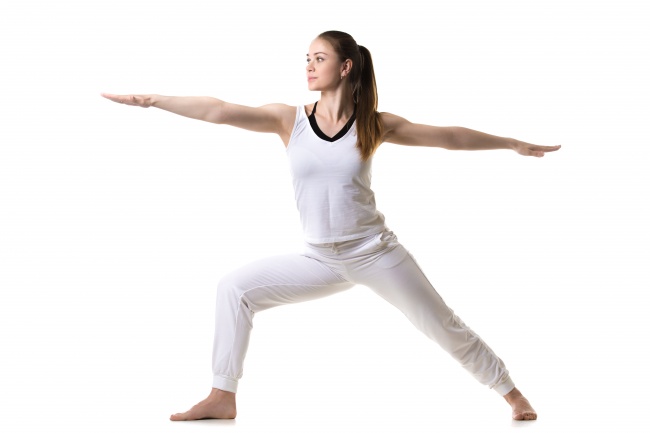 7 στάσεις της yoga που θα απογειώσουν το στήθος σας