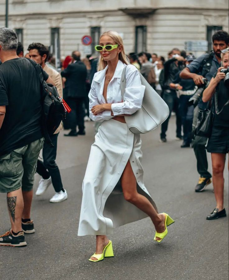 6 τρόποι για να κάνεις το ντύσιμό σου να φαίνεται πιο ακριβό την άνοιξη!