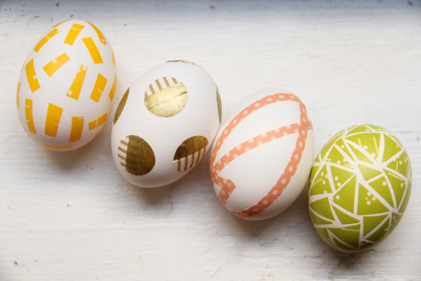 10 καταπληκτικά κόλπα για τα πασχαλινά σας αυγά που θα σας αλλάξουν τη ζωή