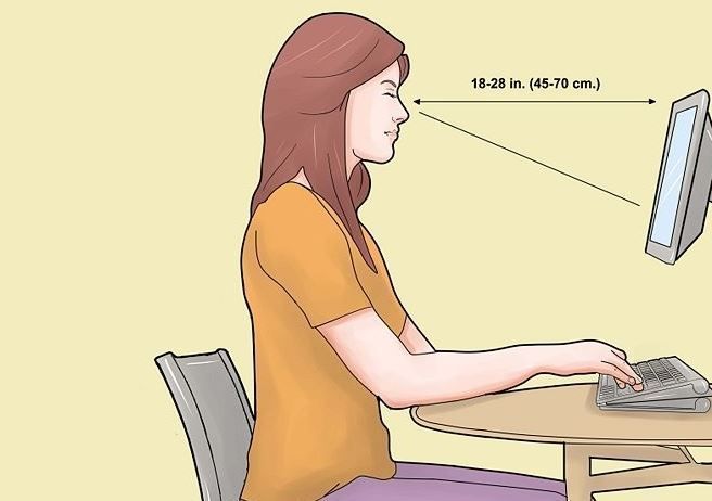 Κάθεστε σε υπολογιστή; Προσοχή στους βασικούς κανόνες υγείας για μάτια και σώμα
