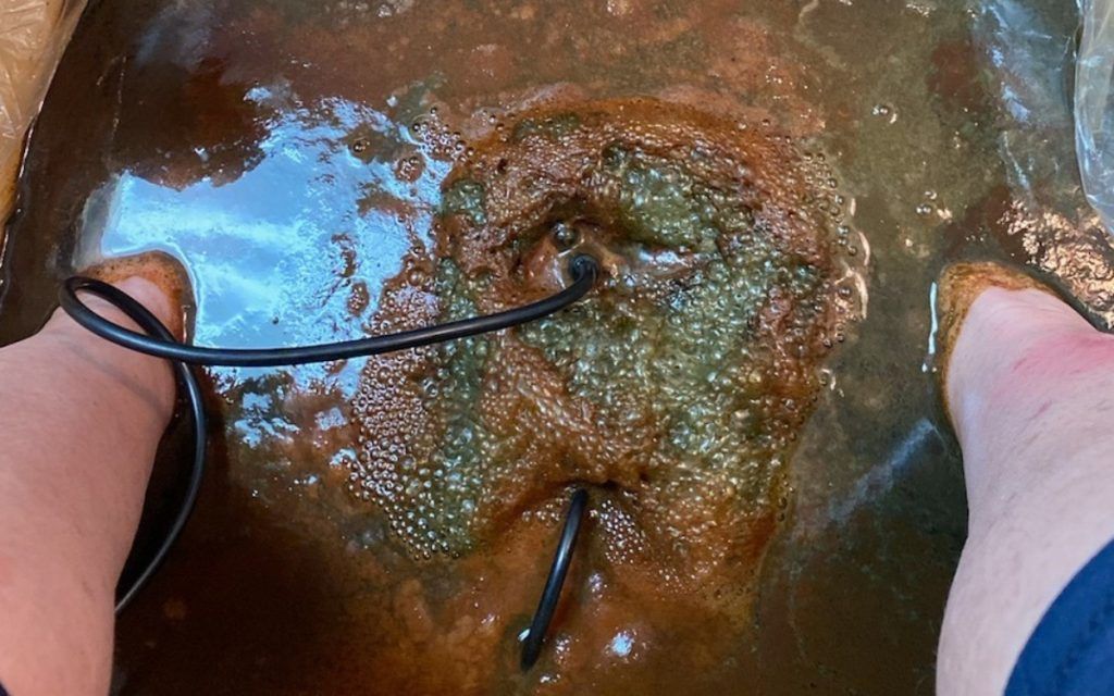 Πως να αποτοξινώσετε το σώμα σας διαμέσου των ποδιών σας!