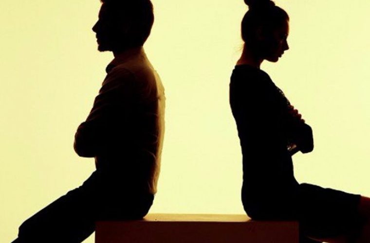 Aυτή είναι η Νο1 αιτία διαζυγίου – Και δεν είναι η απιστία!