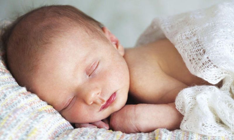 Συγγενής υποθυρεοειδισμός στα μωρά: Ποια είναι τα συμπτώματα και η θεραπεία