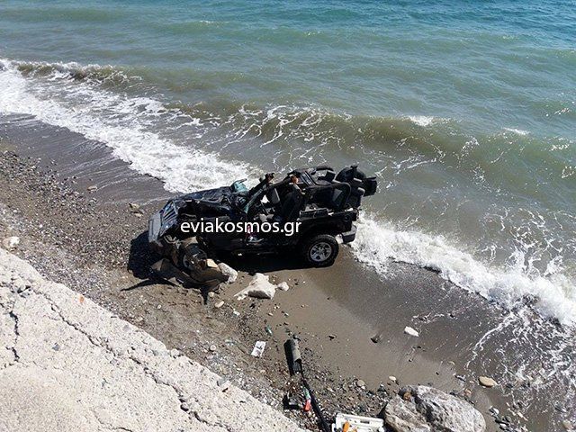Θρήνος στην Κύμη από πολύνεκρο τροχαίο - Η αρραβωνιαστικιά του ξεψύχησε δίπλα του! Χαροπαλεύουν δυο άνθρωποι 5 θρηνος στην κυμη4