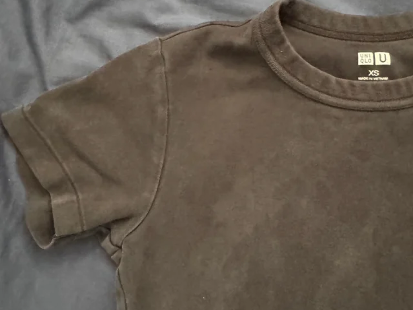 χακί-μπλούζα- χακί-μπλούζα-