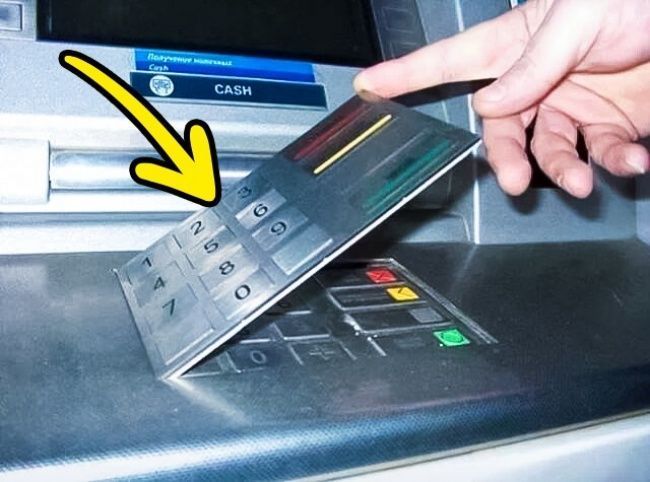 10 σημάδια ότι ένα ΑΤΜ έχει παραβιαστεί από επιτήδειους που θέλουν να σας κλέψουν 5 10 σημαδια οτι το ατμ εχει παραβιαστει3