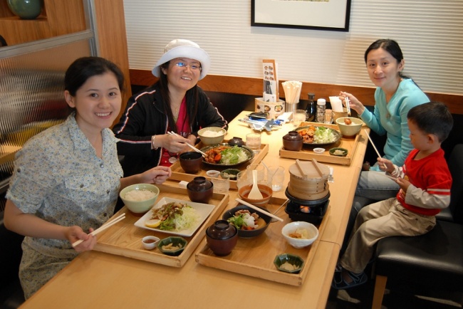 6 Διατροφικές Συνήθειες που βοηθούν τις Γιαπωνέζες να Παραμείνουν Αδύνατες! Αυτό για το Πρωινό είναι Απίστευτο...