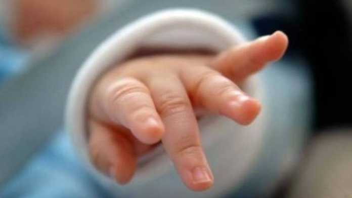 EOΦ: Ανακαλούνται 37 προϊόντα –Στη λίστα μωρομάντηλα & παιδική αντηλιακή κρέμα