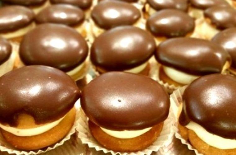Απίθανη συνταγή για λαχταριστά κοκάκια! Απίθανη συνταγή για λαχταριστά κοκάκια!