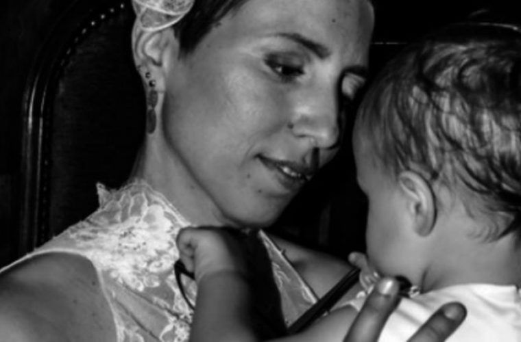 Ιταλίδα πέθανε και άφησε στην κόρη της 17 δώρα μέχρι να ενηλικιωθεί