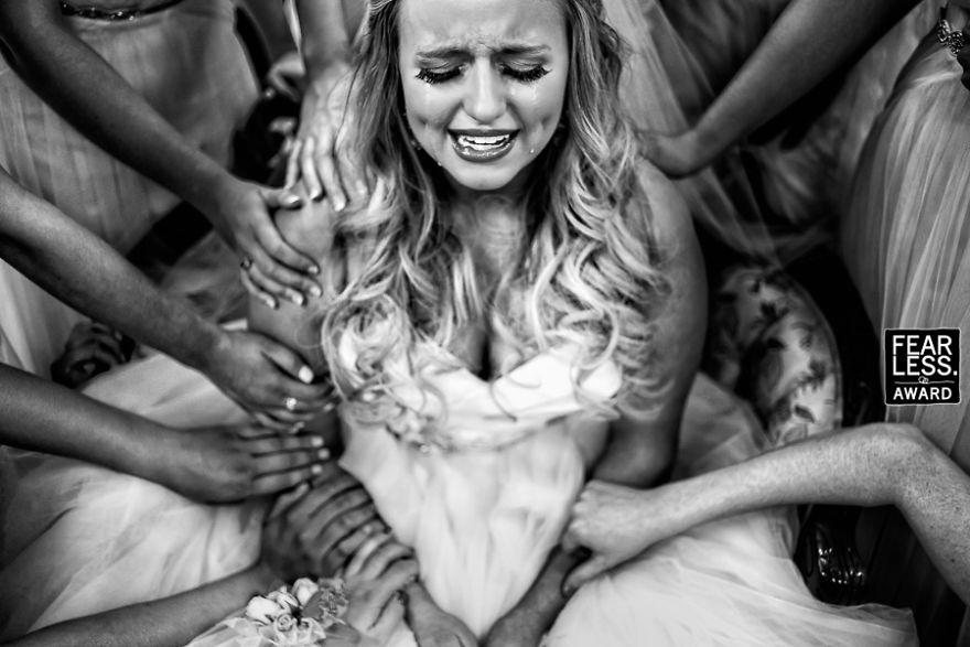 Οι καλύτερες φωτογραφίες γάμου για το 2017 που θα σας εκπλήξουν
