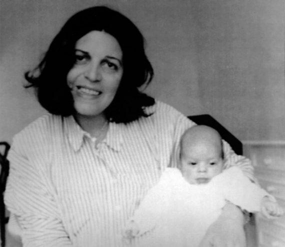 Η κατάρα των Ωνάσηδων: Τι συνέβη τη νύχτα που η Χριστίνα Ωνάση βρέθηκε νεκρή στη μπανιέρα της (εικόνες)