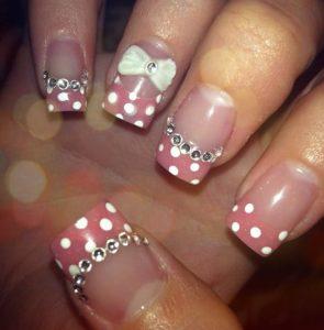 39 μοναδικές γιορτινές ιδέες για γαλλικό μανικιούρ!