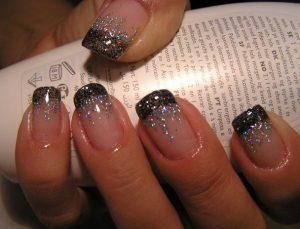 39 μοναδικές γιορτινές ιδέες για γαλλικό μανικιούρ!