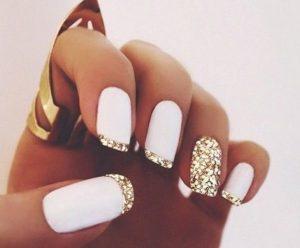 39 μοναδικές γιορτινές ιδέες για γαλλικό μανικιούρ!