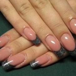 39 μοναδικές γιορτινές ιδέες για γαλλικό μανικιούρ!