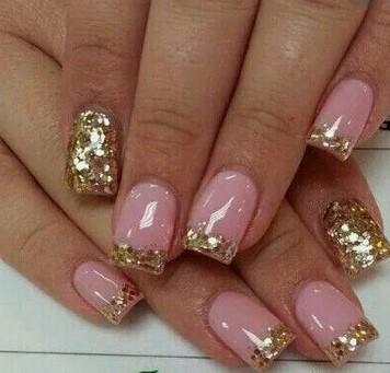 39 μοναδικές γιορτινές ιδέες για γαλλικό μανικιούρ!