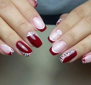 39 μοναδικές γιορτινές ιδέες για γαλλικό μανικιούρ!