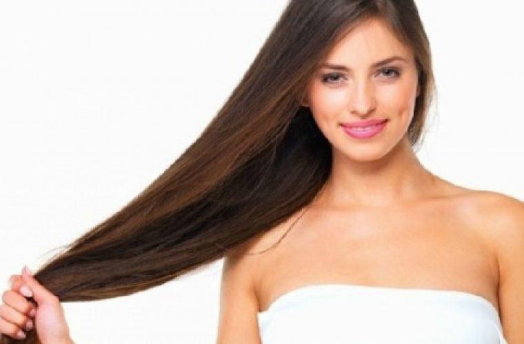 Πώς να στεγνώσεις τα μαλλιά σου γρηγορότερα, χωρίς πιστολάκι και χωρίς να σπάσουν οι άκρες