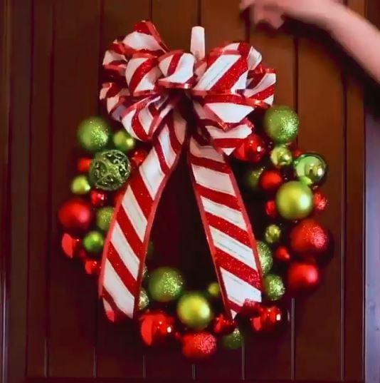 5 τέλειες ιδέες για χριστουγεννιάτικη διακόσμηση με καλαμάκια, μια κρεμάστρα και άλλα υλικά που όλες έχετε στο σπίτι σας! (vid)