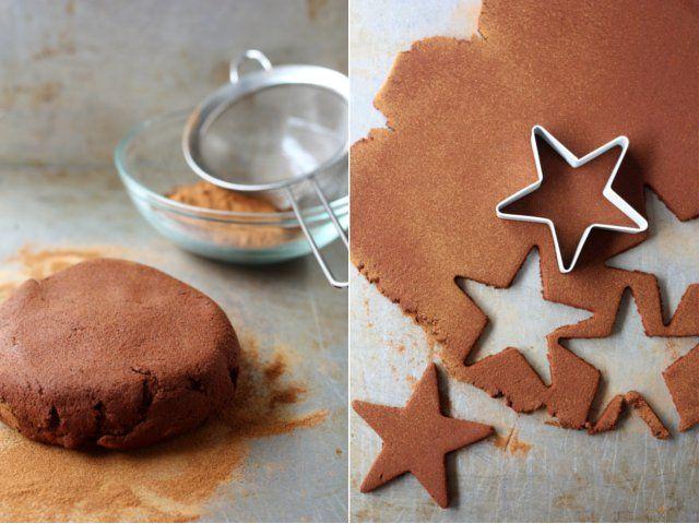 Στολίδια κανέλας  : Μοσχομυριστα στολίδια απο ζύμη κανέλας